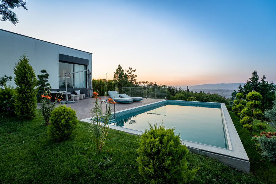 The Residence A Contemporary Haven of Comfort and Craftsmanship The Residence A Contemporary Haven of Comfort and Craftsmanship